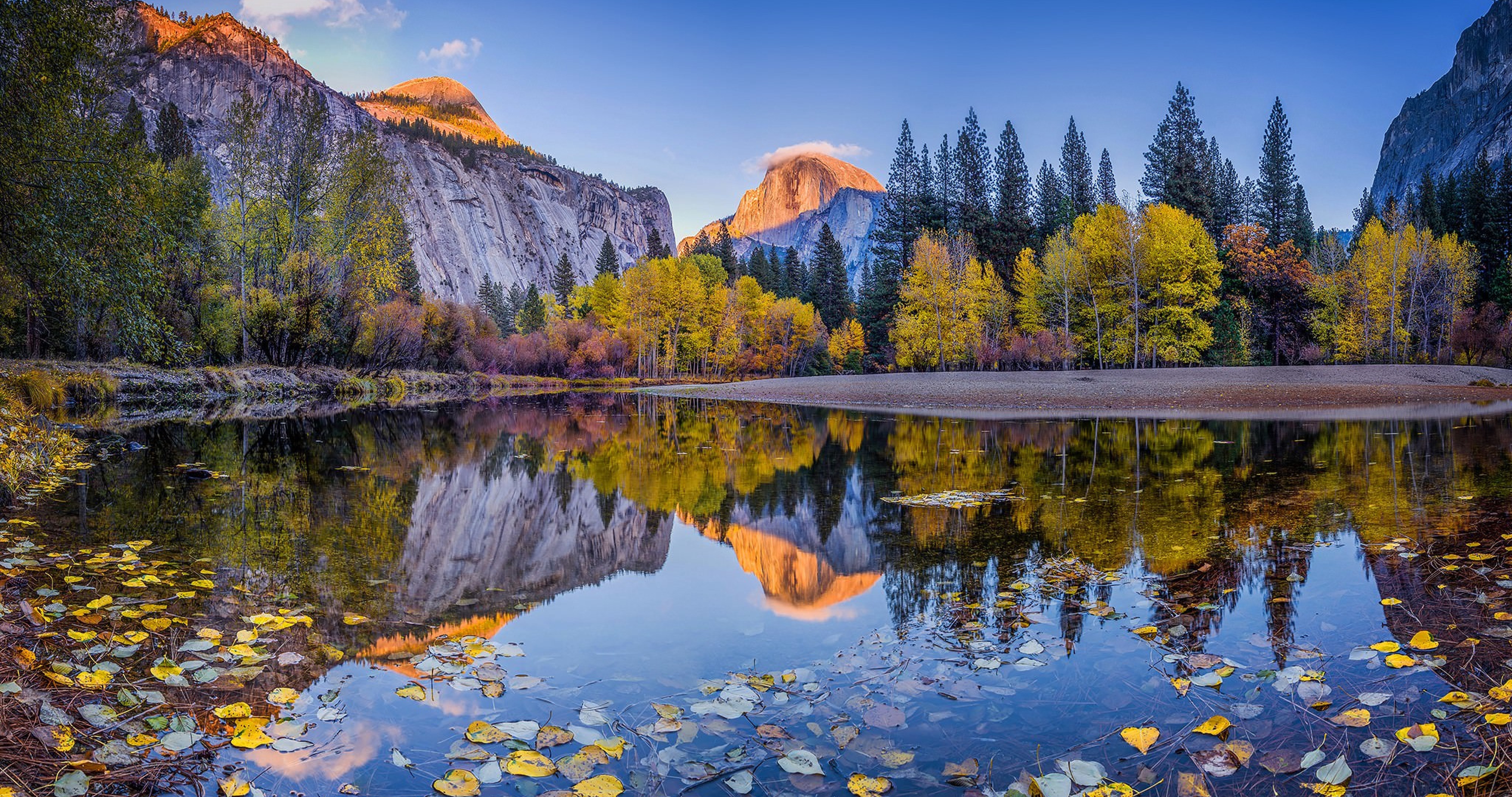 Установить на экране природу. Йосемити национальный парк осенью. Йосемити парк озеро. Национальный парк Йосемити Калифорния США. Национальный парк Йосемити пазлы.