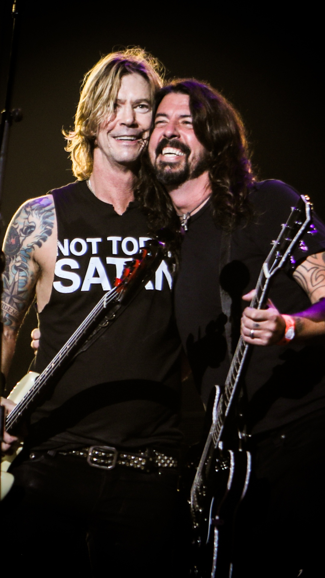 Dave Grohl, Guns N Roses, Paradise City, Guitare, Foo Fighters. Wallpaper in 1080x1920 Resolution