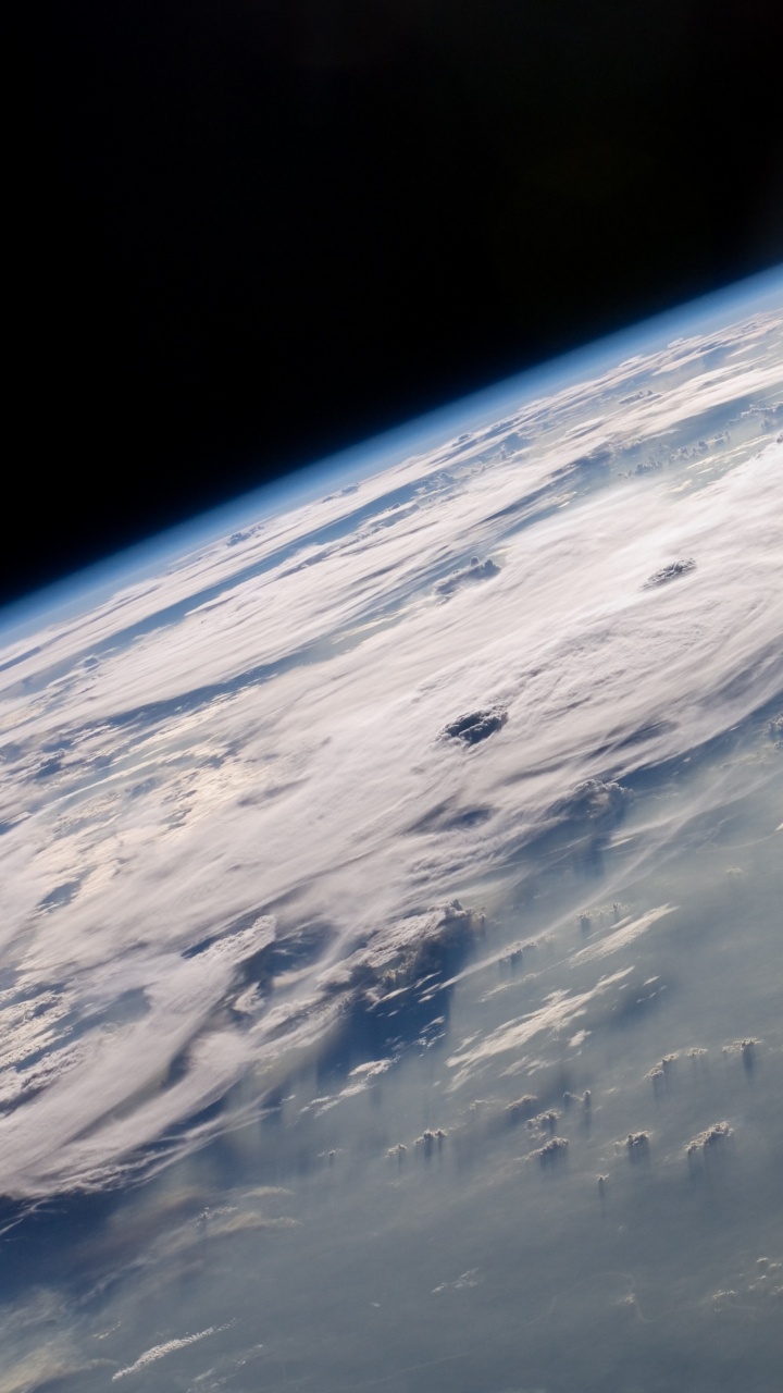 Nubes Blancas y Cielo Azul. Wallpaper in 720x1280 Resolution