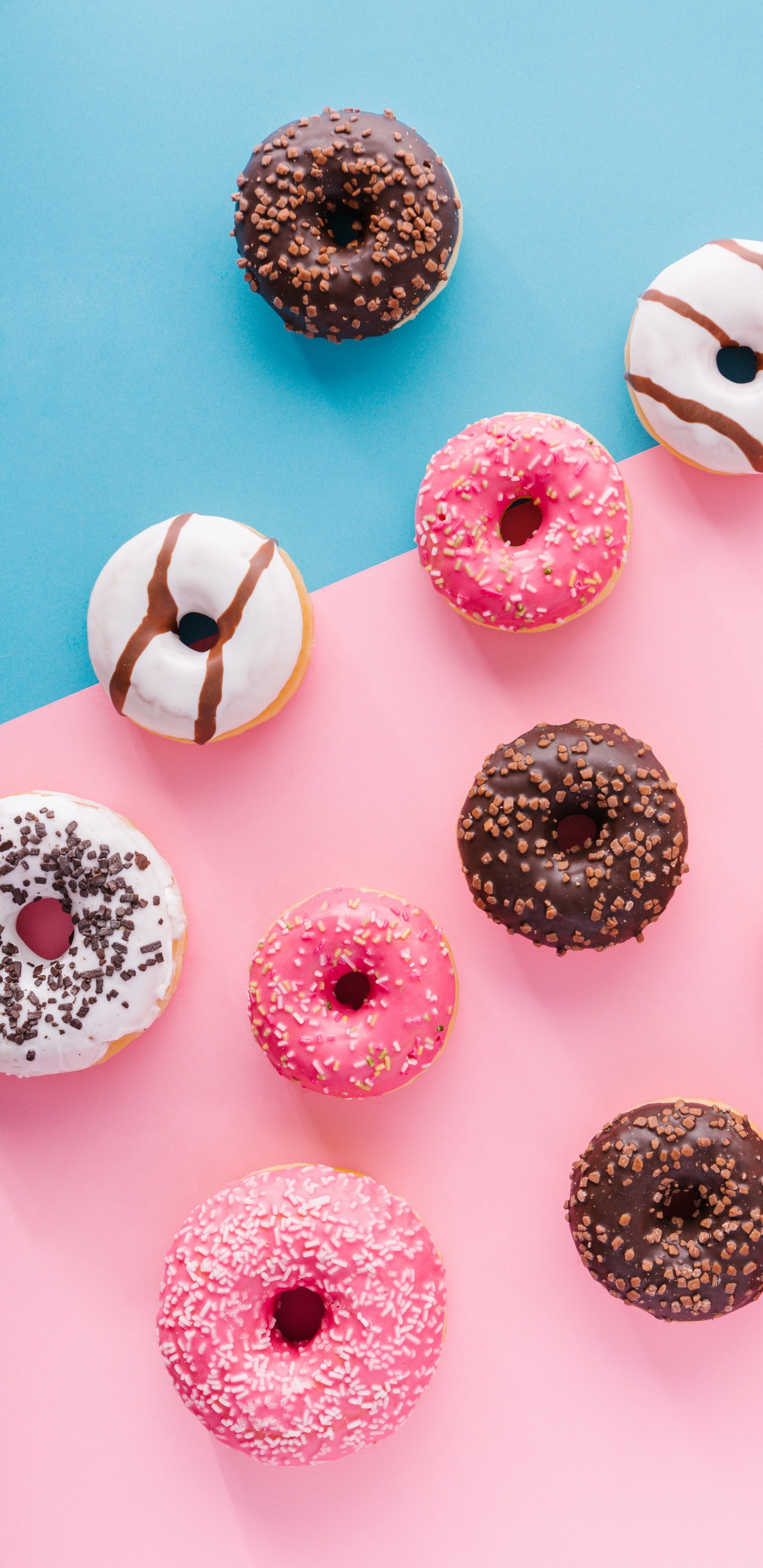 Donut, Textil, Purpur, Spielzeug, Pink. Wallpaper in 1440x2960 Resolution