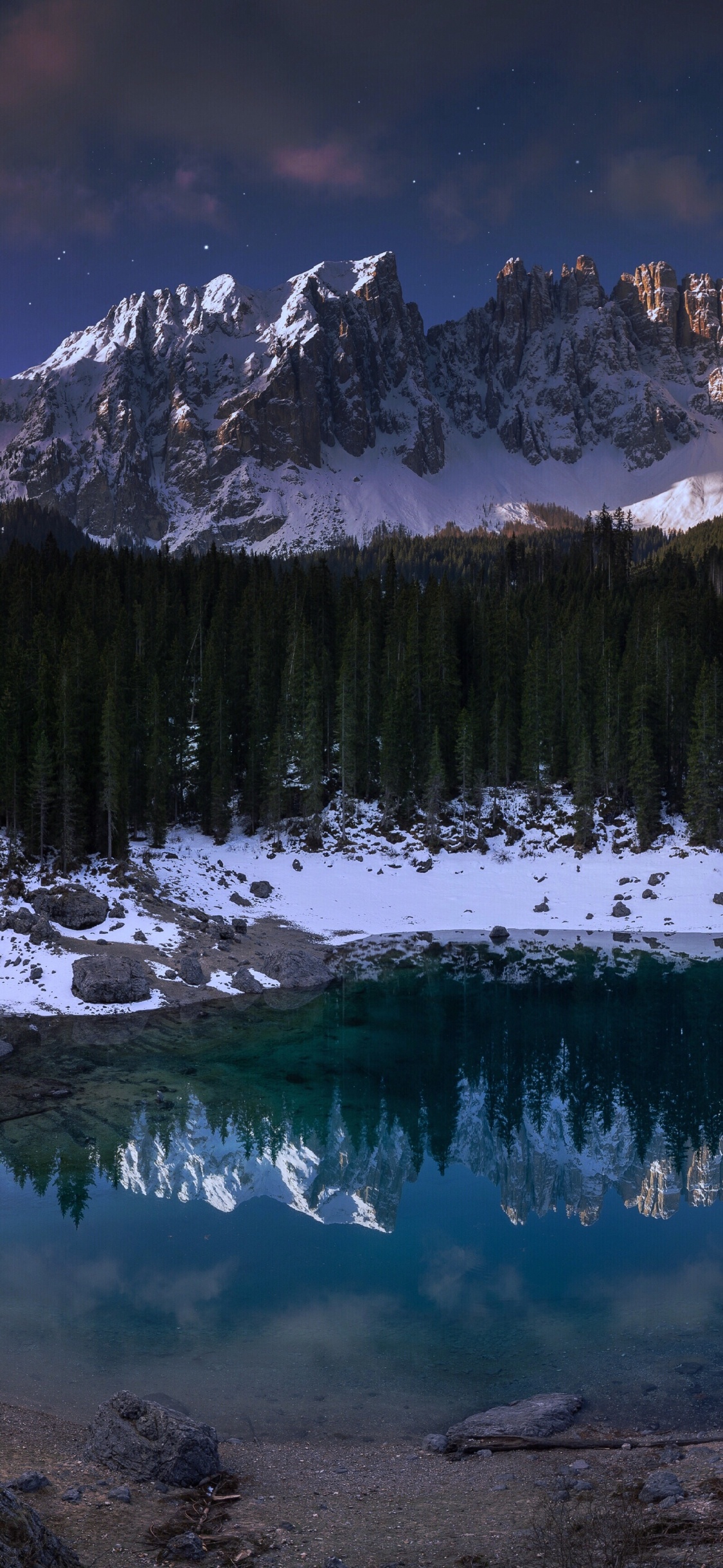 Reflexion, Natur, Naturlandschaft, Bergigen Landschaftsformen, Wildnis. Wallpaper in 1125x2436 Resolution