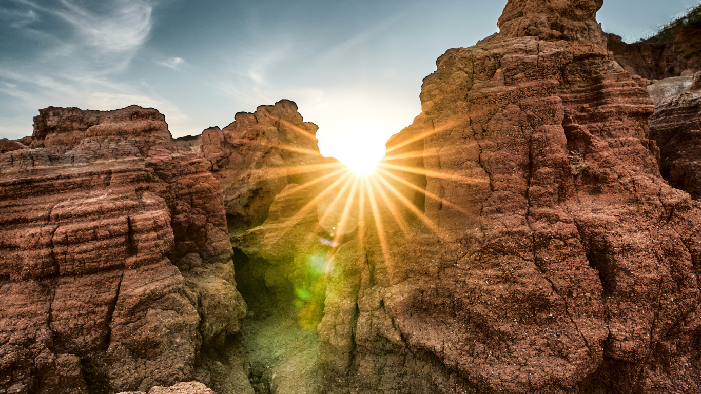 Ambiente, Paisaje Natural, Montaña, Objeto Astronómico. Wallpaper in 1366x768 Resolution