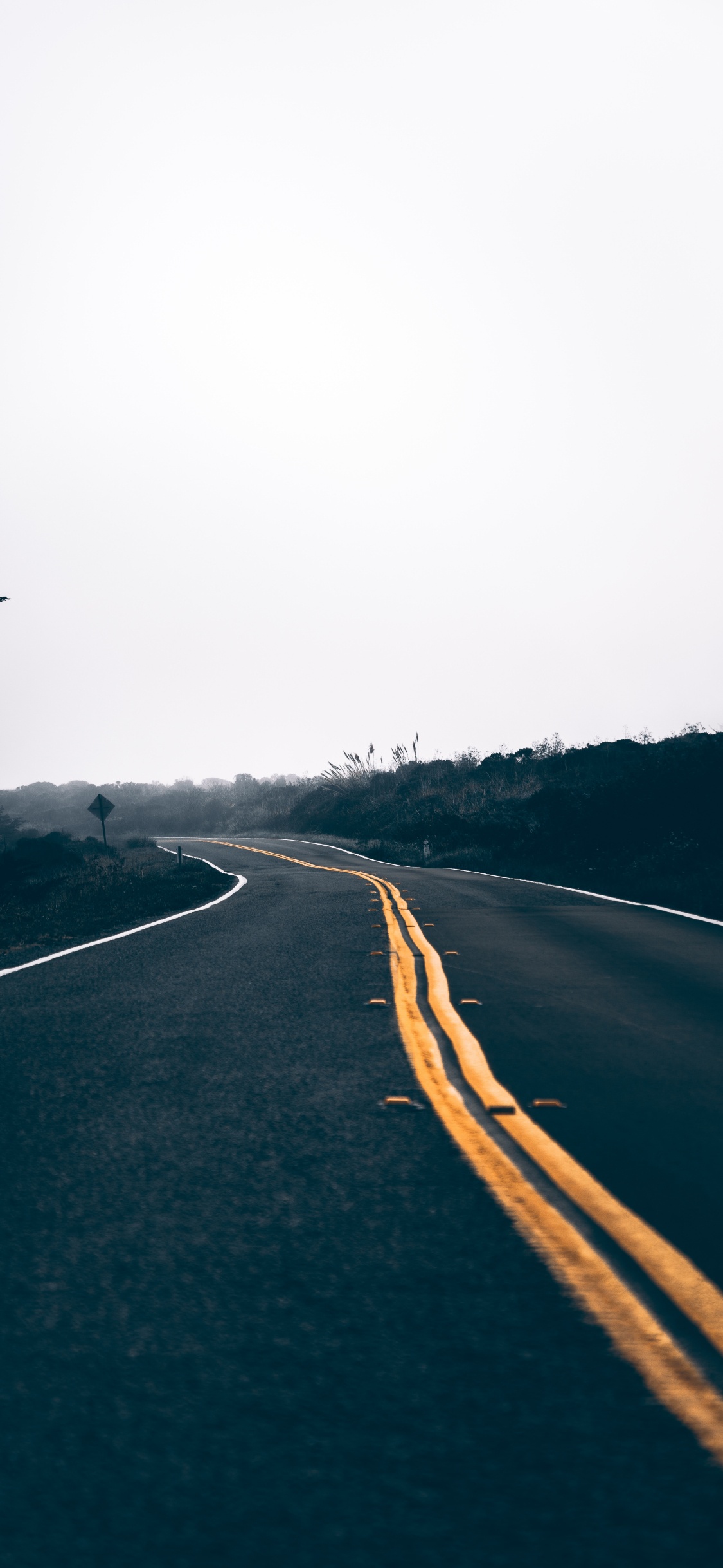 Paysage Naturel, Asphalt, Infrastructure, Ciel, Voie. Wallpaper in 1125x2436 Resolution