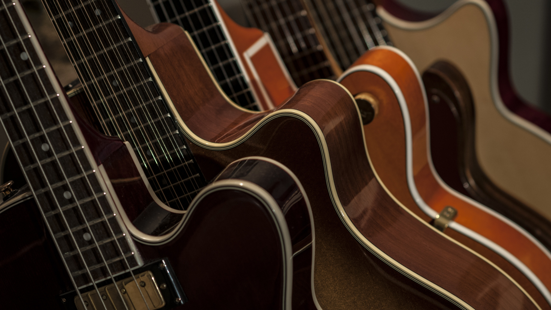 Gitarre, Akustikgitarre, Bass, Zeichenfolge, Gezupfte Saiteninstrumente. Wallpaper in 1920x1080 Resolution