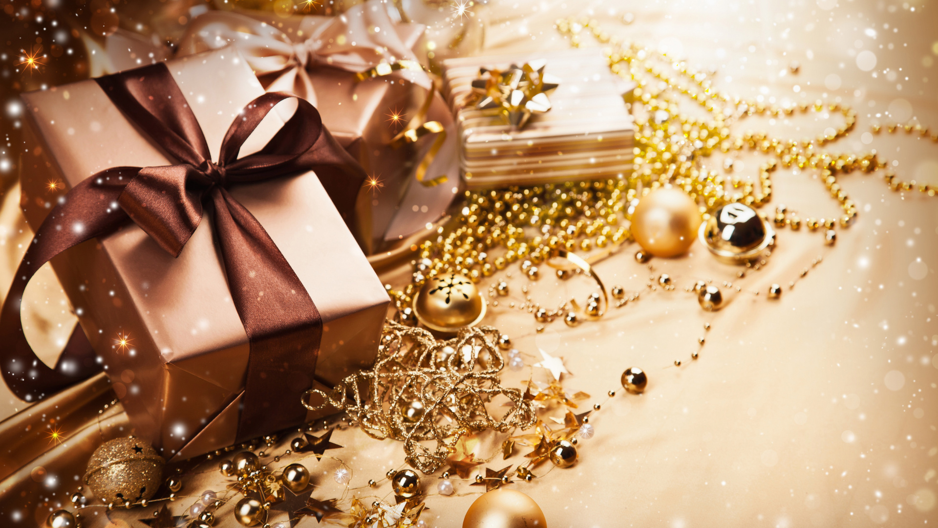 Fashion Accessory, Gold, Wedding Favors, Necklace, Clothing. Wallpaper in 1920x1080 Resolution