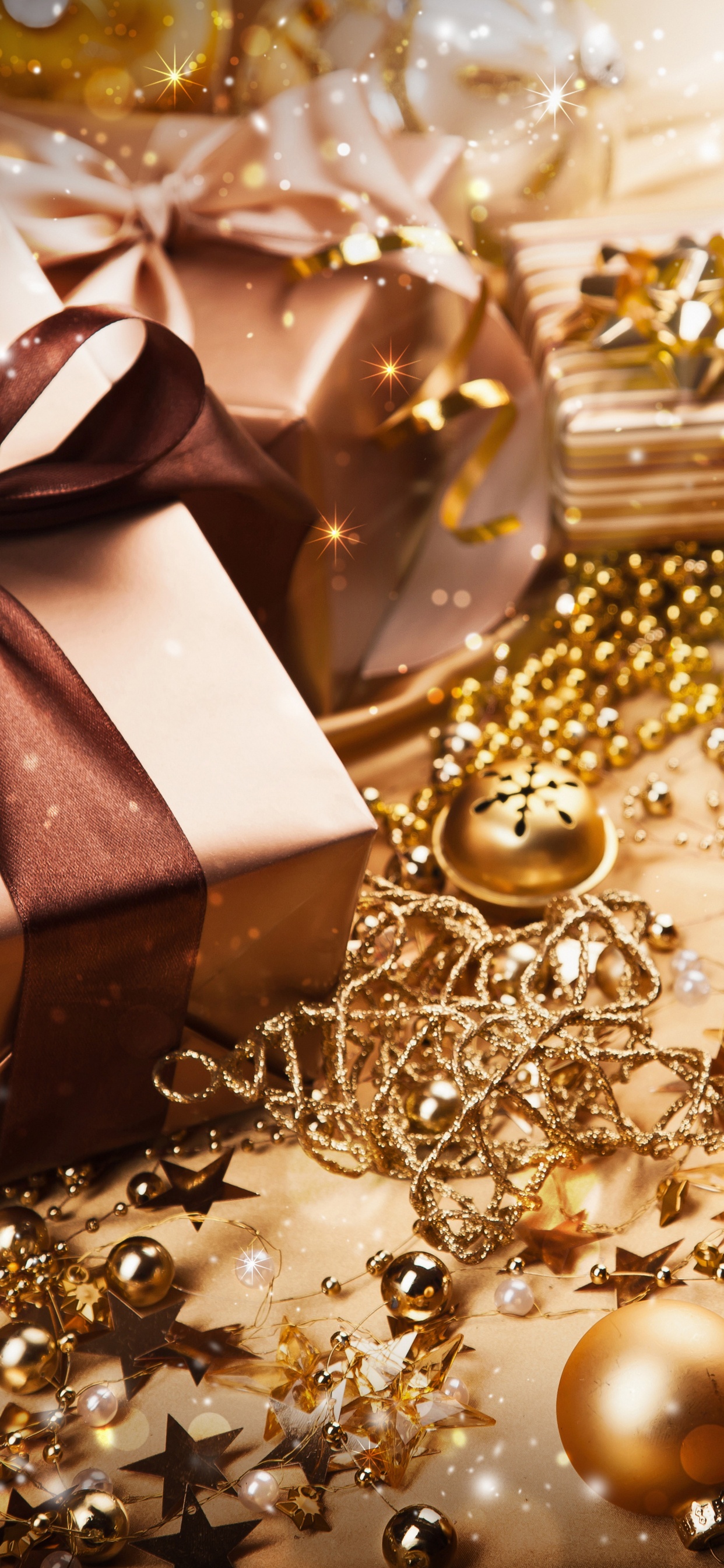 Mode-Accessoire, Gold, Hochzeitsbevorzugungen, Halskette, Kleidung. Wallpaper in 1242x2688 Resolution