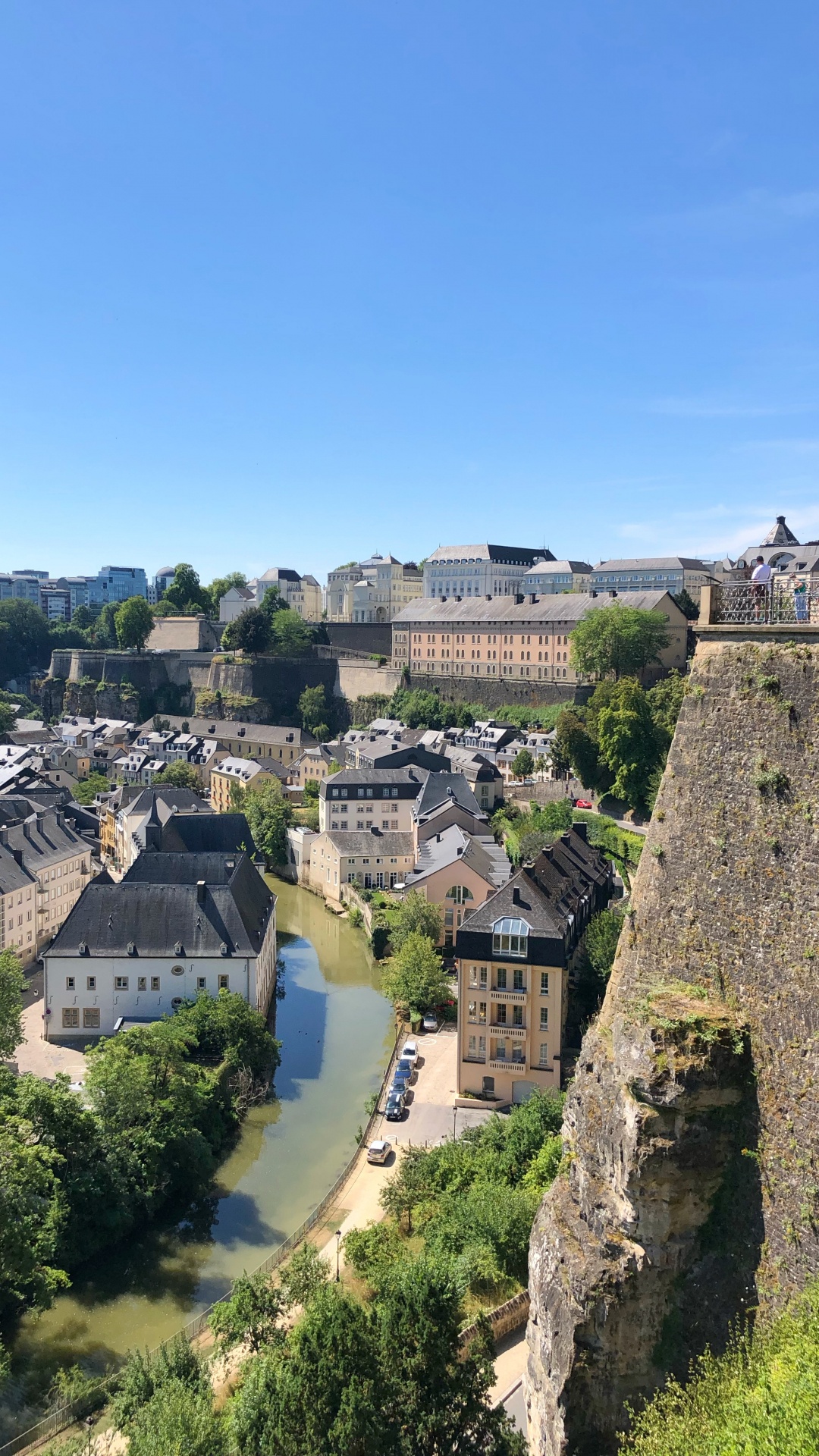Barrio, Zona Residencial, Suburbio, Techo, el Diseño Urbano. Wallpaper in 1080x1920 Resolution