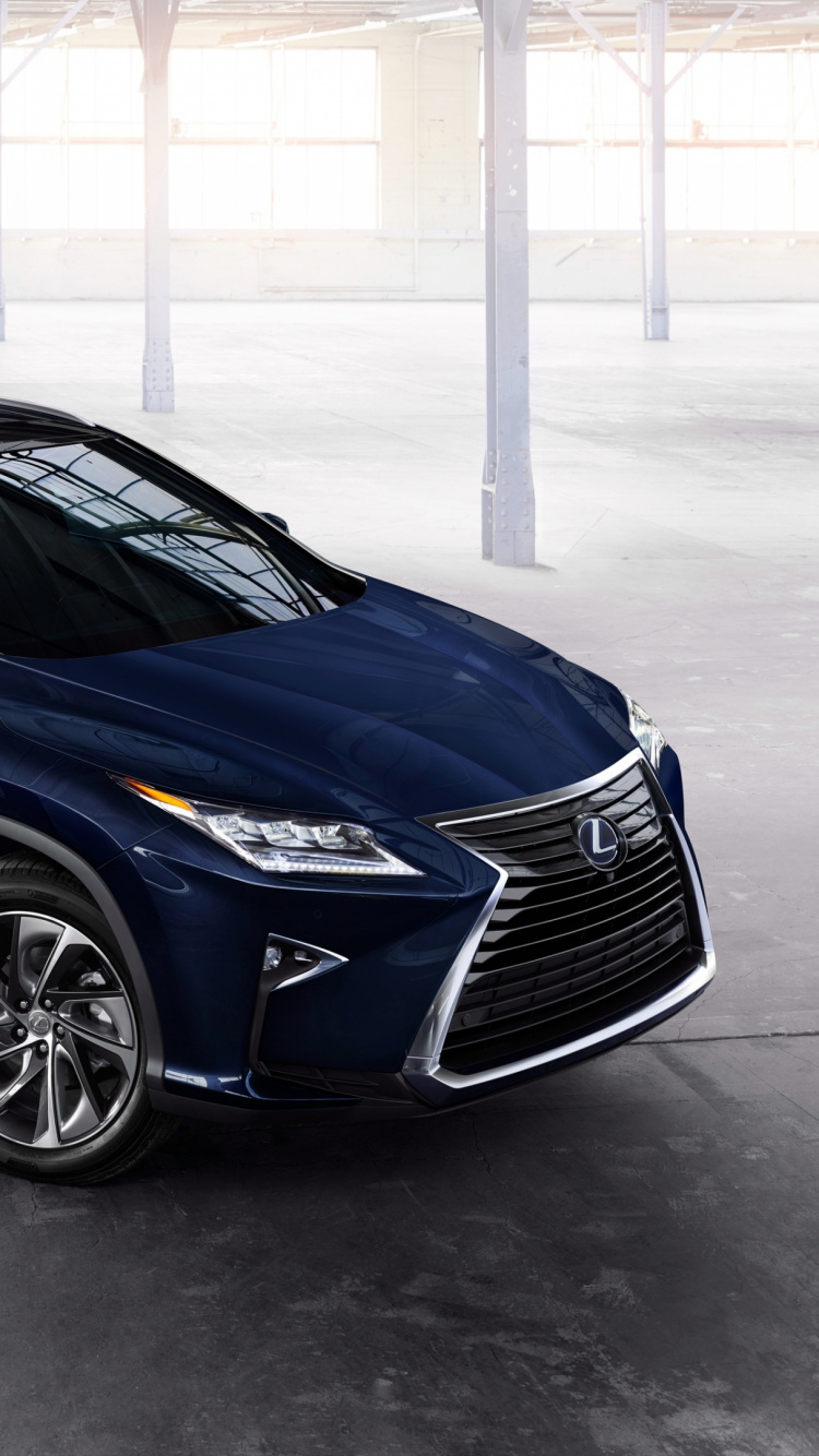 Blue Bmw m 3 Coupe Estacionado en el Estacionamiento Durante el Día. Wallpaper in 750x1334 Resolution