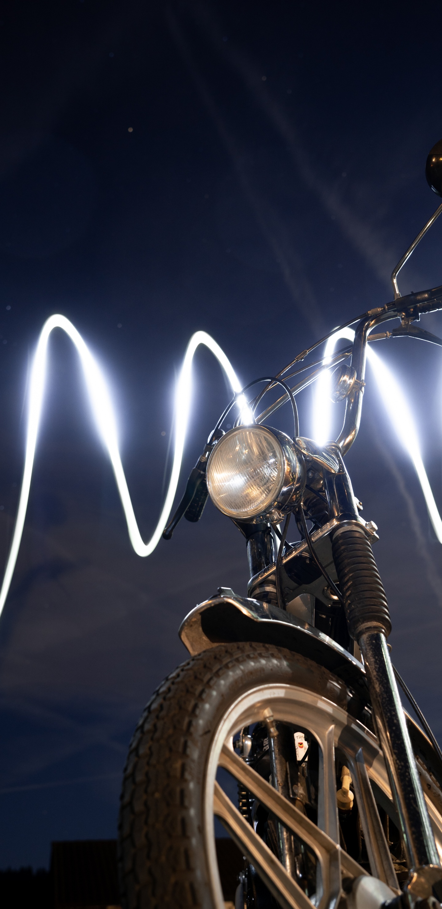 Black and Silver Motorcycle With Lights. Wallpaper in 1440x2960 Resolution