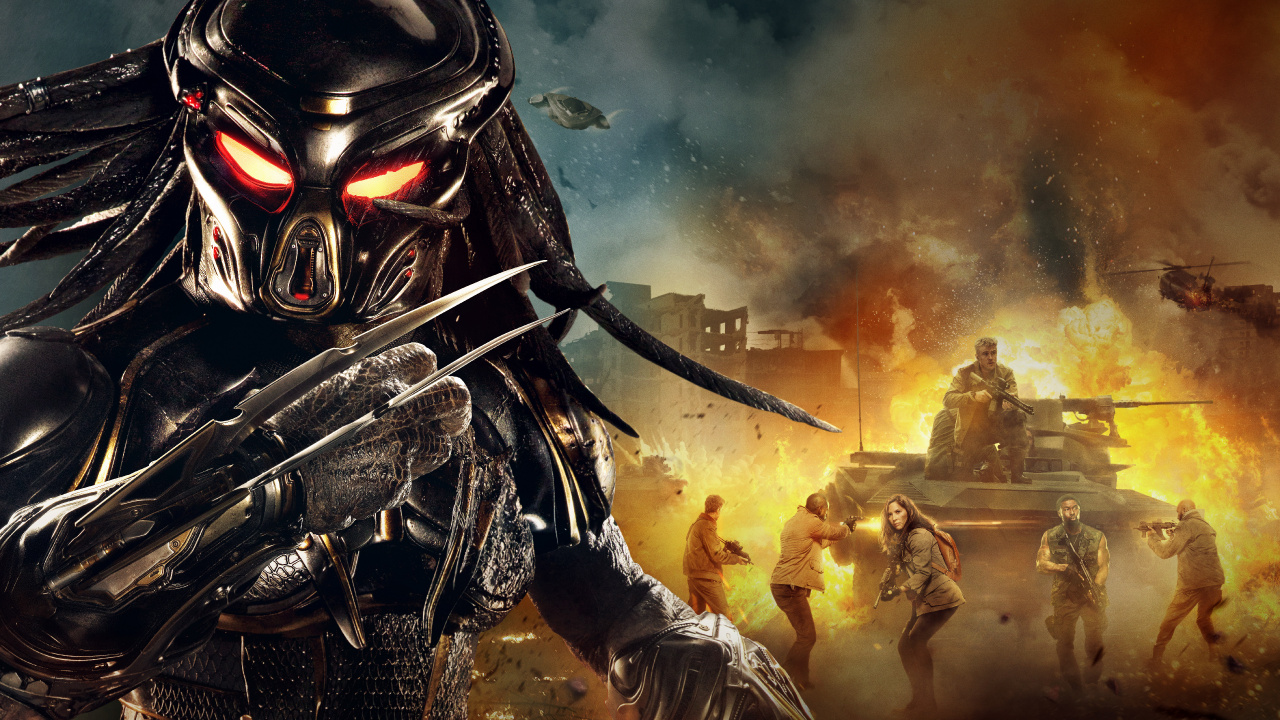 Hombre en Traje Negro y Gris Con Rifle Negro. Wallpaper in 1280x720 Resolution