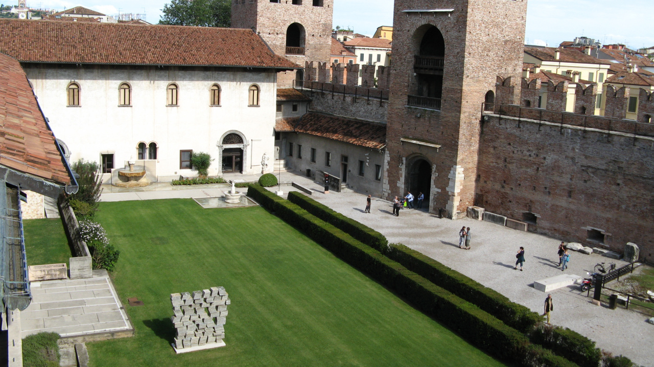 历史站, 中世纪建筑风格, 建筑, 正面, 庭院 壁纸 1280x720 允许