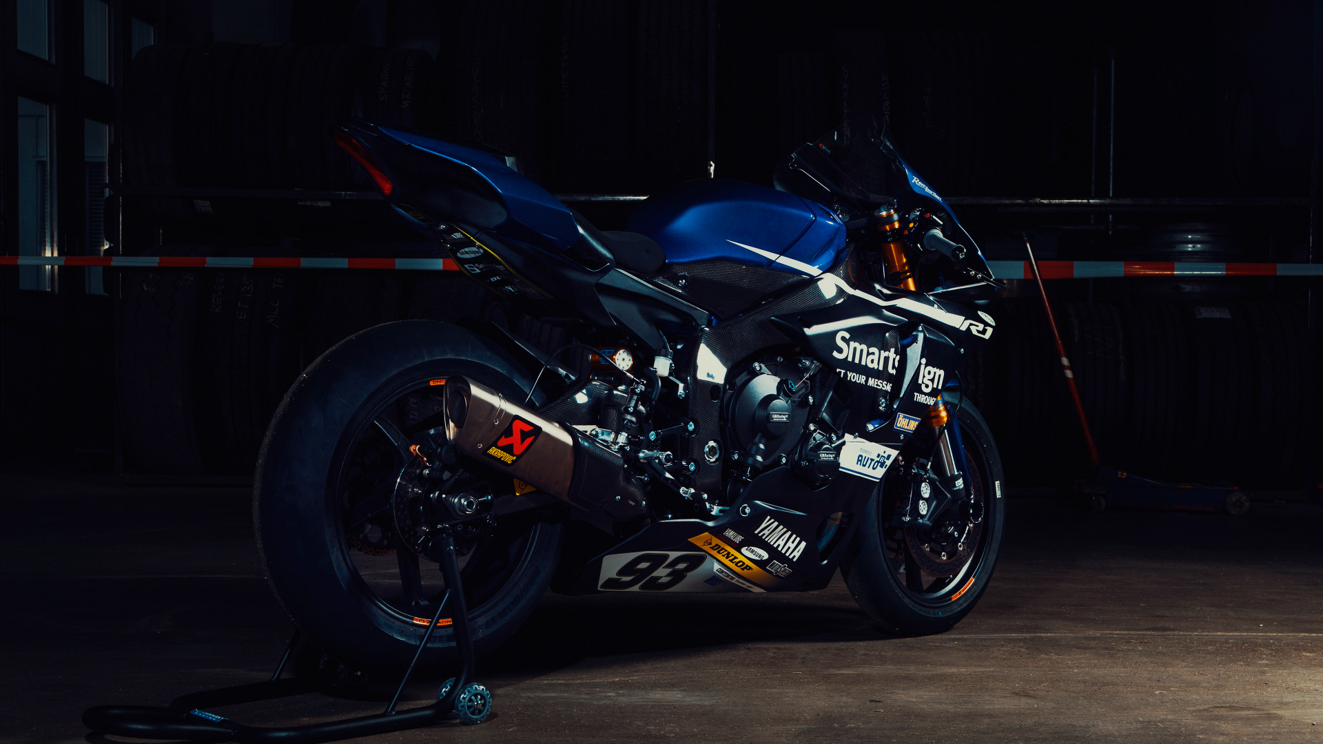 Blue and Black Sports Bike. Wallpaper in 1920x1080 Resolution