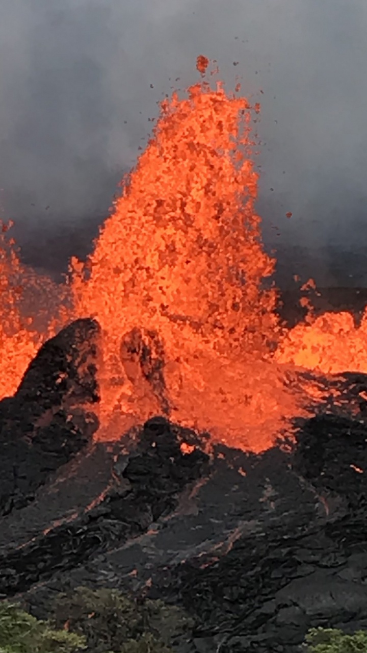 Hawaiian Volcano Observatory, Volcano, Fire, Rock, Volcanic Landform. Wallpaper in 720x1280 Resolution