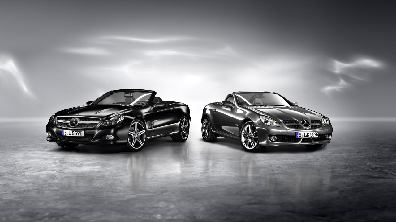 Black Porsche 911 on Gray Pavement. Wallpaper in 1280x720 Resolution