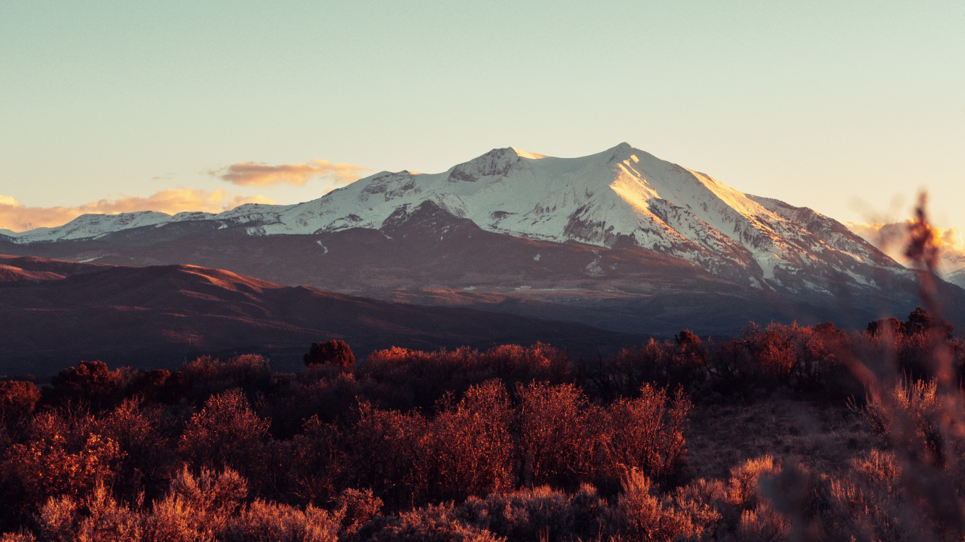 Mountain, Mountain Range, Mountainous Landforms, Nature, Wilderness. Wallpaper in 1366x768 Resolution