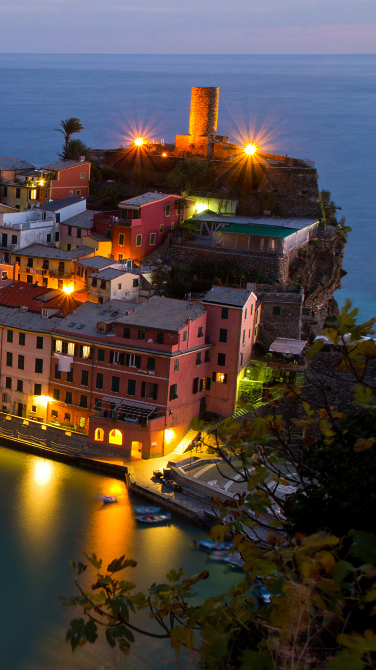 韦尔纳扎, 城市, 晚上, 旅游业, 山村 壁纸 750x1334 允许