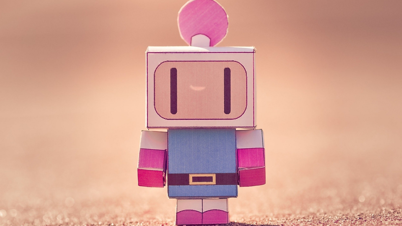 Jouet Robot Marron et Violet. Wallpaper in 1366x768 Resolution