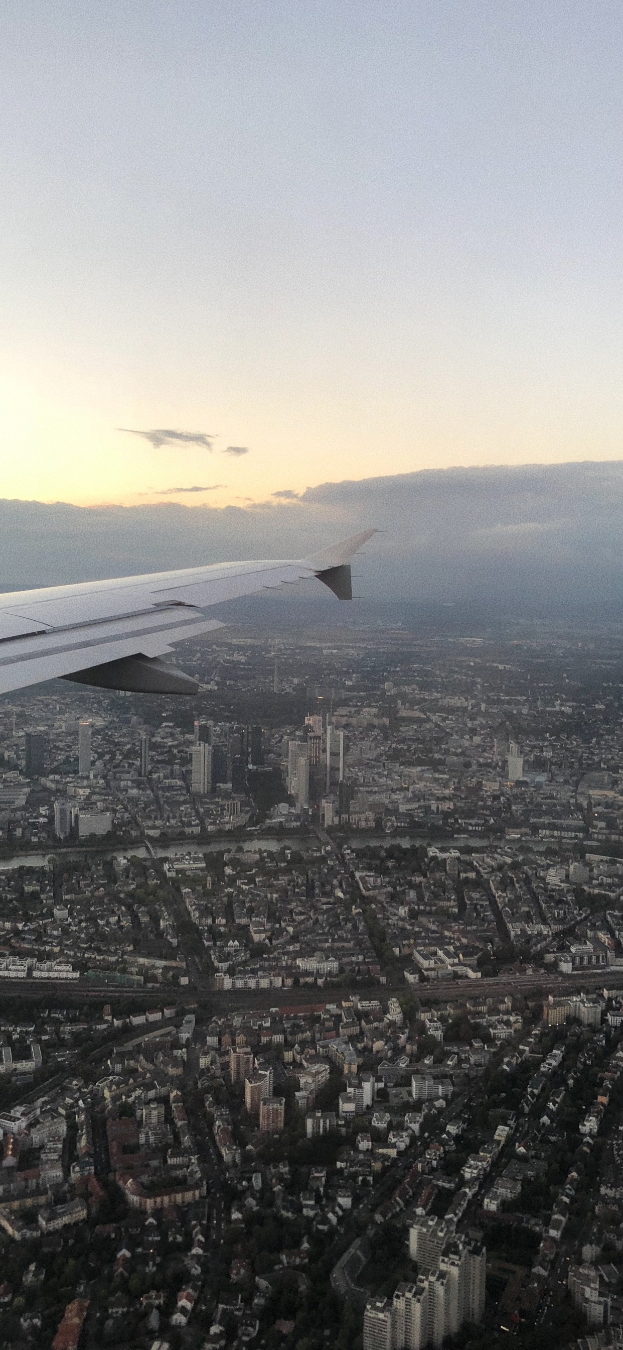 Vuelo, a Vista de Pájaro, Ambiente, Los Viajes Aéreos, Aeronave. Wallpaper in 1242x2688 Resolution