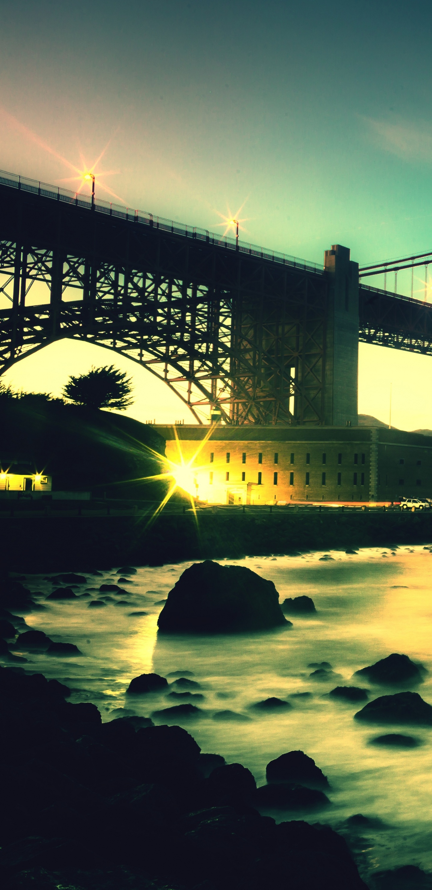 Puente Golden Gate San Francisco California. Wallpaper in 1440x2960 Resolution
