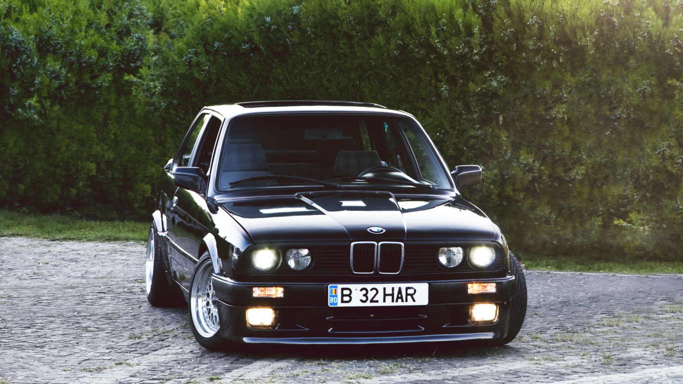 Black Bmw m 3 Parked on Gray Dirt Road During Daytime. Wallpaper in 1366x768 Resolution