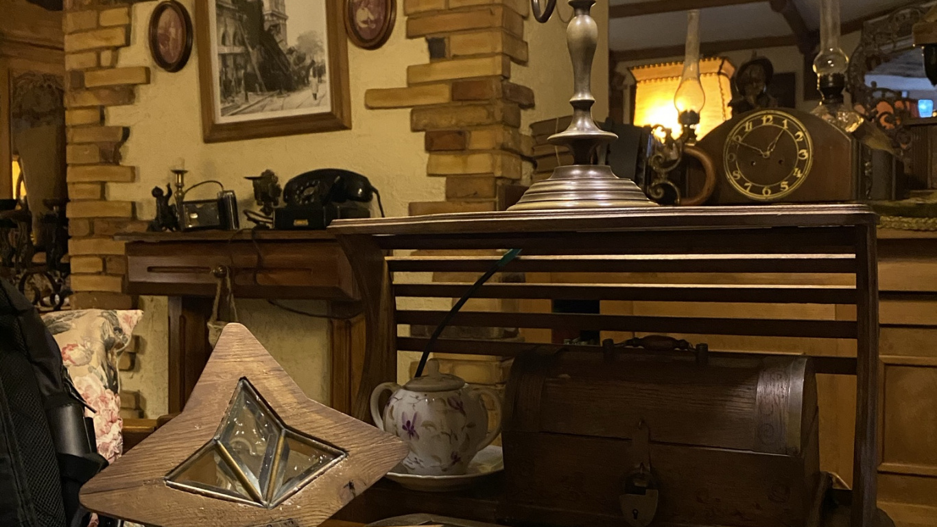 Room, Coffee Cup, Serveware, Dishware, Cup. Wallpaper in 1366x768 Resolution