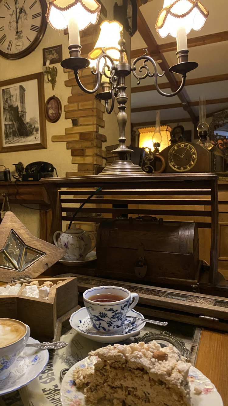 Zimmer, Kaffeetasse, Serveware, Geschirr, Cup. Wallpaper in 750x1334 Resolution