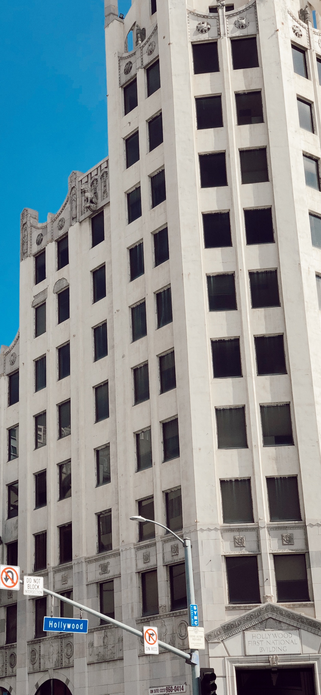 Hollywood, Tcl Chinese Theatre, Hollywood Boulevard, Hollywood Sign, Window. Wallpaper in 1125x2436 Resolution