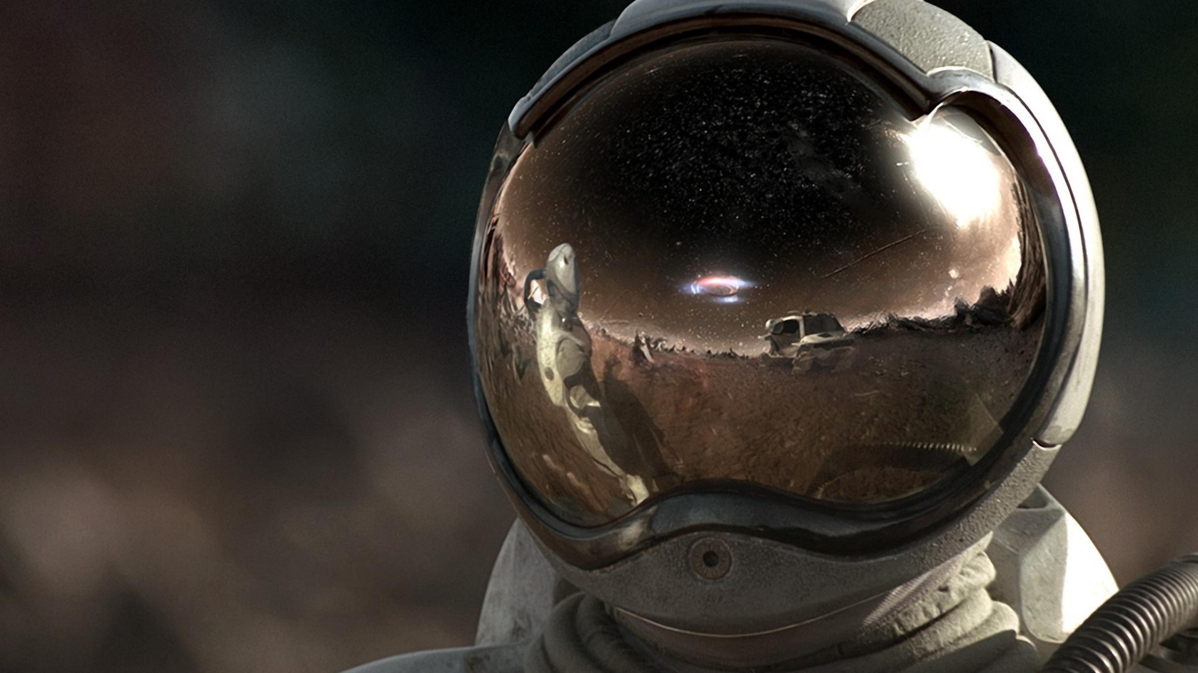 Casque Noir Sur Une Surface en Béton Gris. Wallpaper in 3840x2160 Resolution