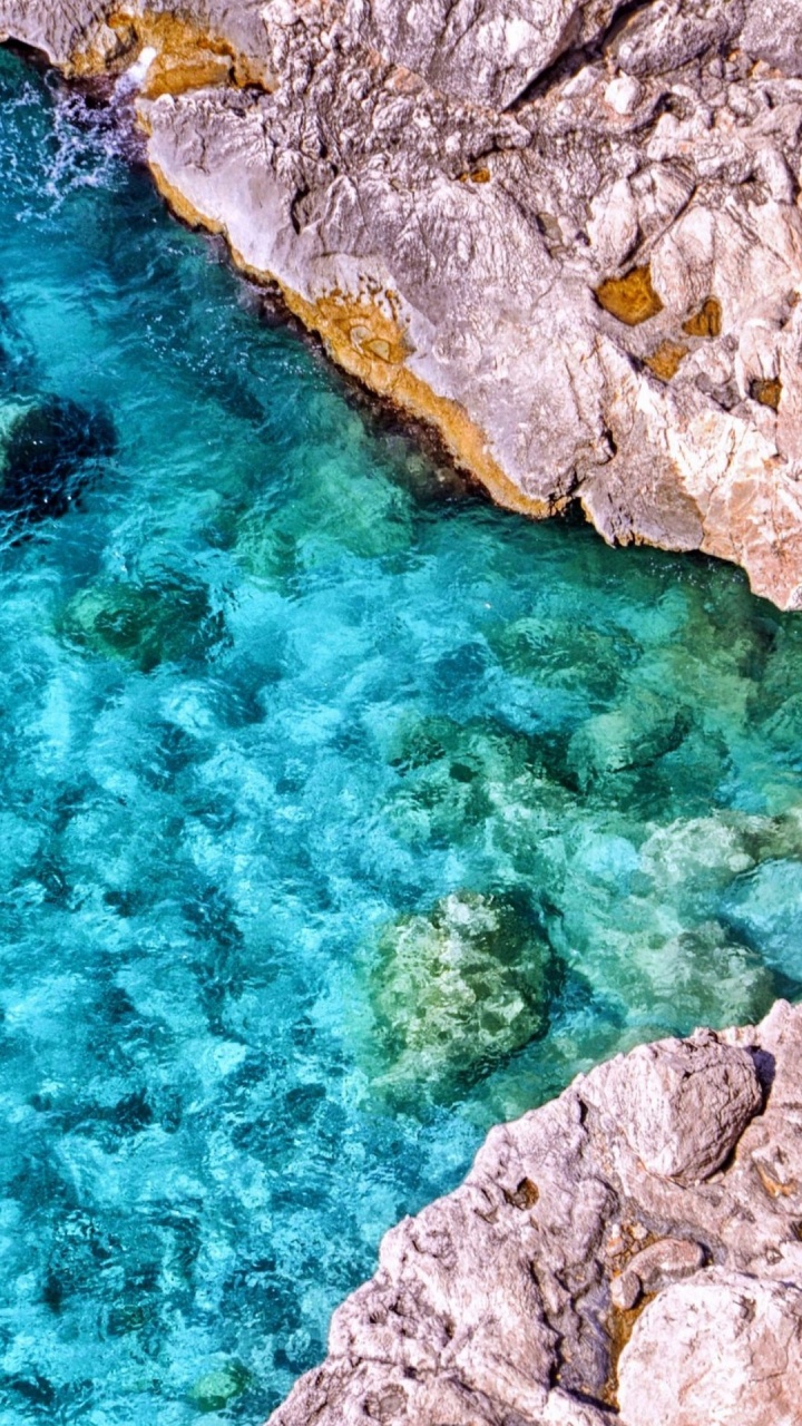 Rock, Les Ressources en Eau, Eau, Azure, Green. Wallpaper in 720x1280 Resolution