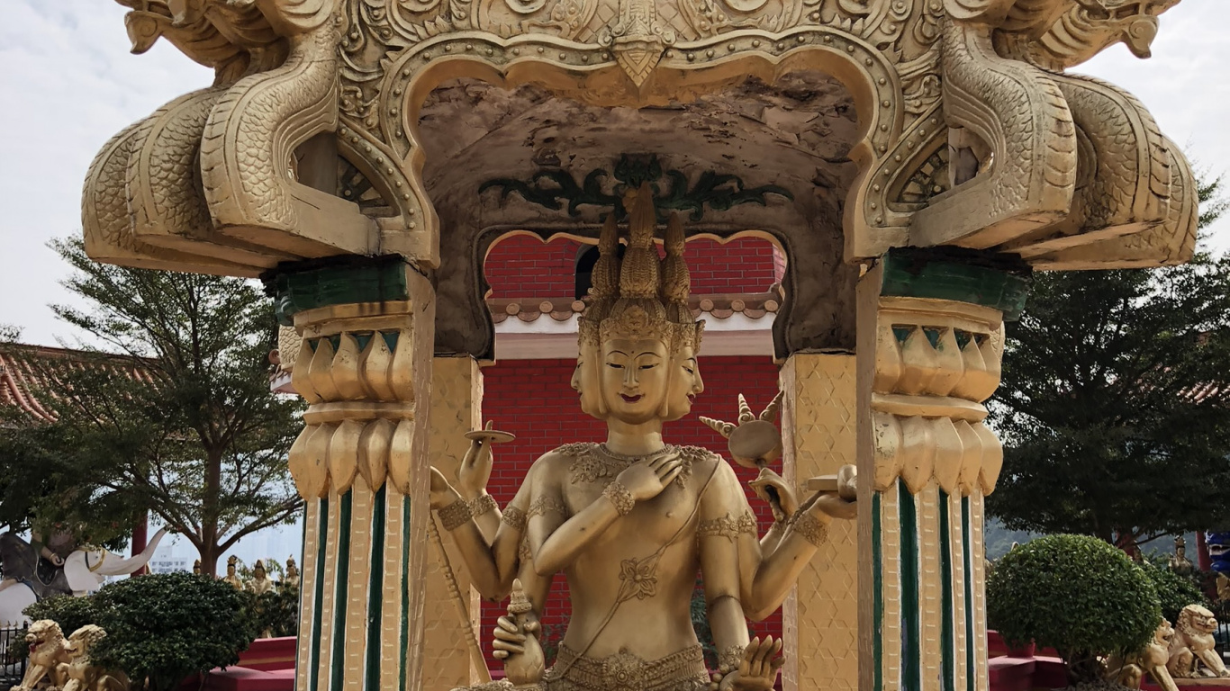 Tailandia, Monasterio de Los Diez Mil Budas, Estatua, Talla de Piedra, Santuario. Wallpaper in 1366x768 Resolution