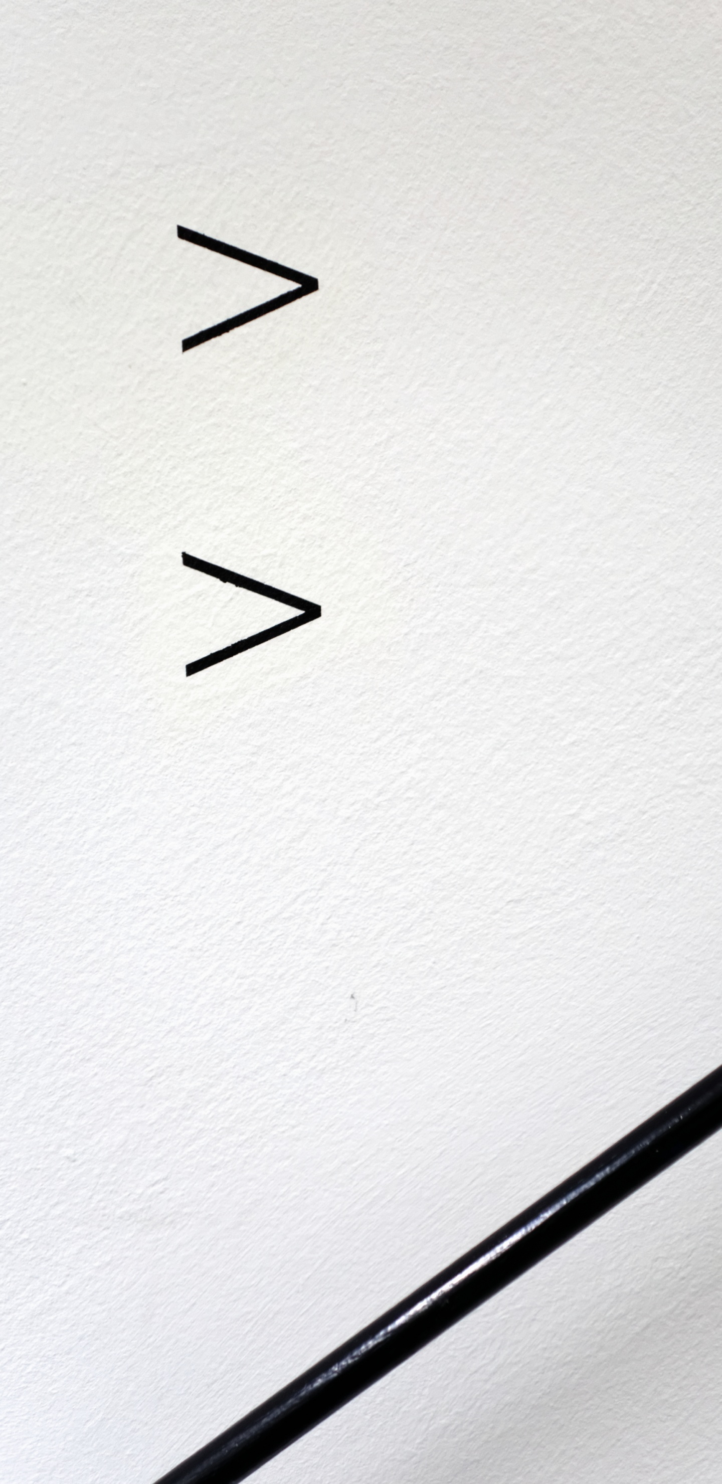 Ligne Noire Sur Une Surface Blanche. Wallpaper in 1440x2960 Resolution