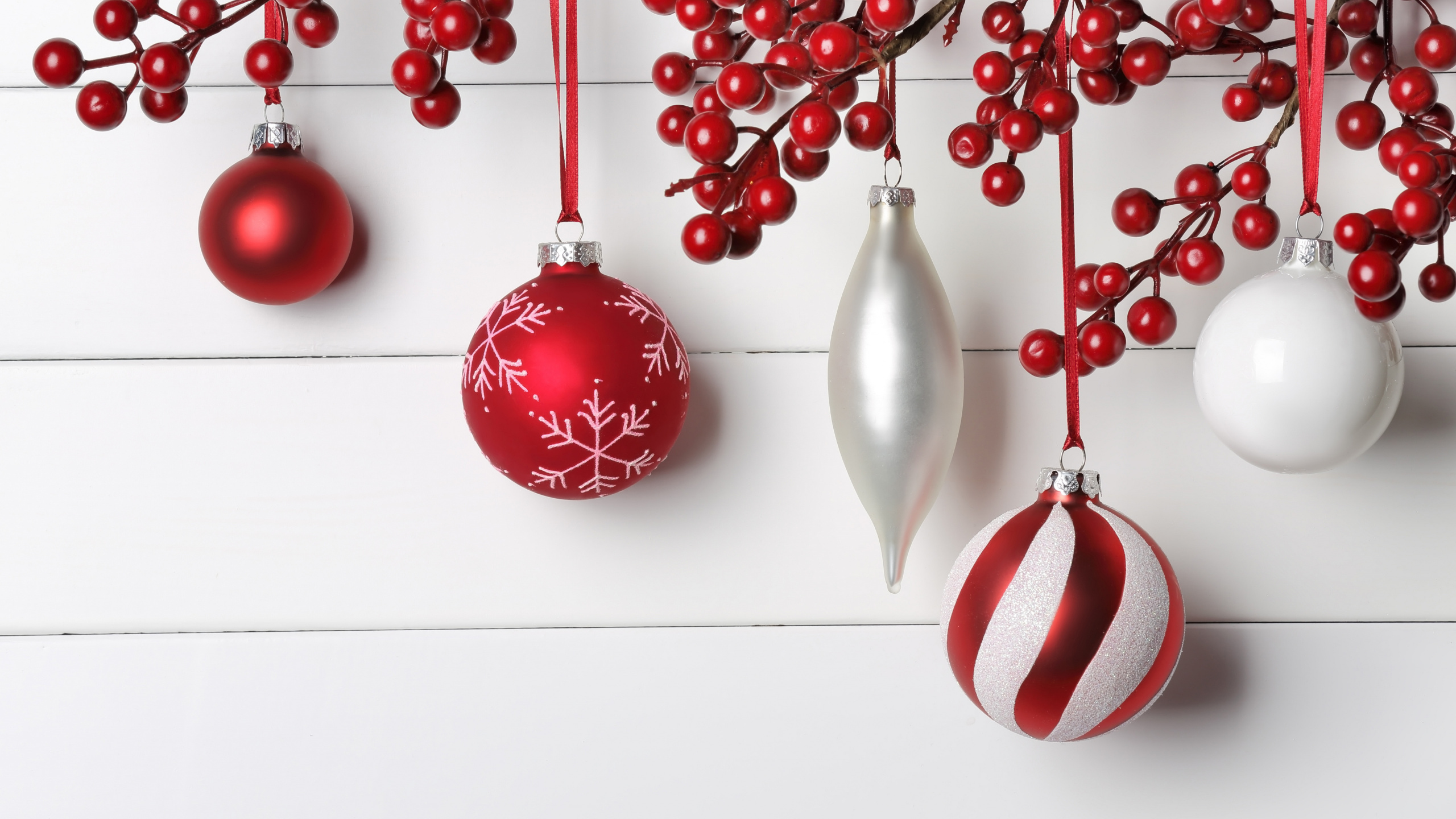 圣诞节那天, 圣诞节的装饰品, 圣诞装饰, 新的一年, 红色的 壁纸 2560x1440 允许