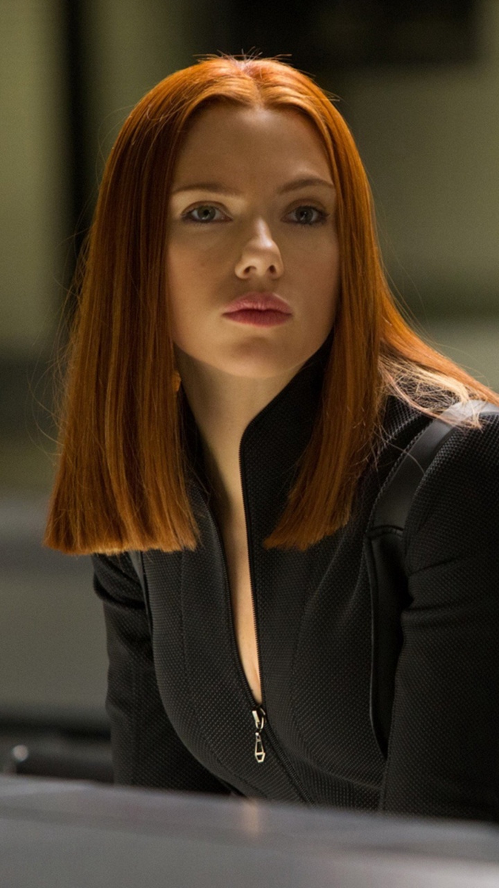 Scarlett Johansson, Schwarze Witwe, Captain America Winter Soldier, Marvel, Schönheit. Wallpaper in 720x1280 Resolution