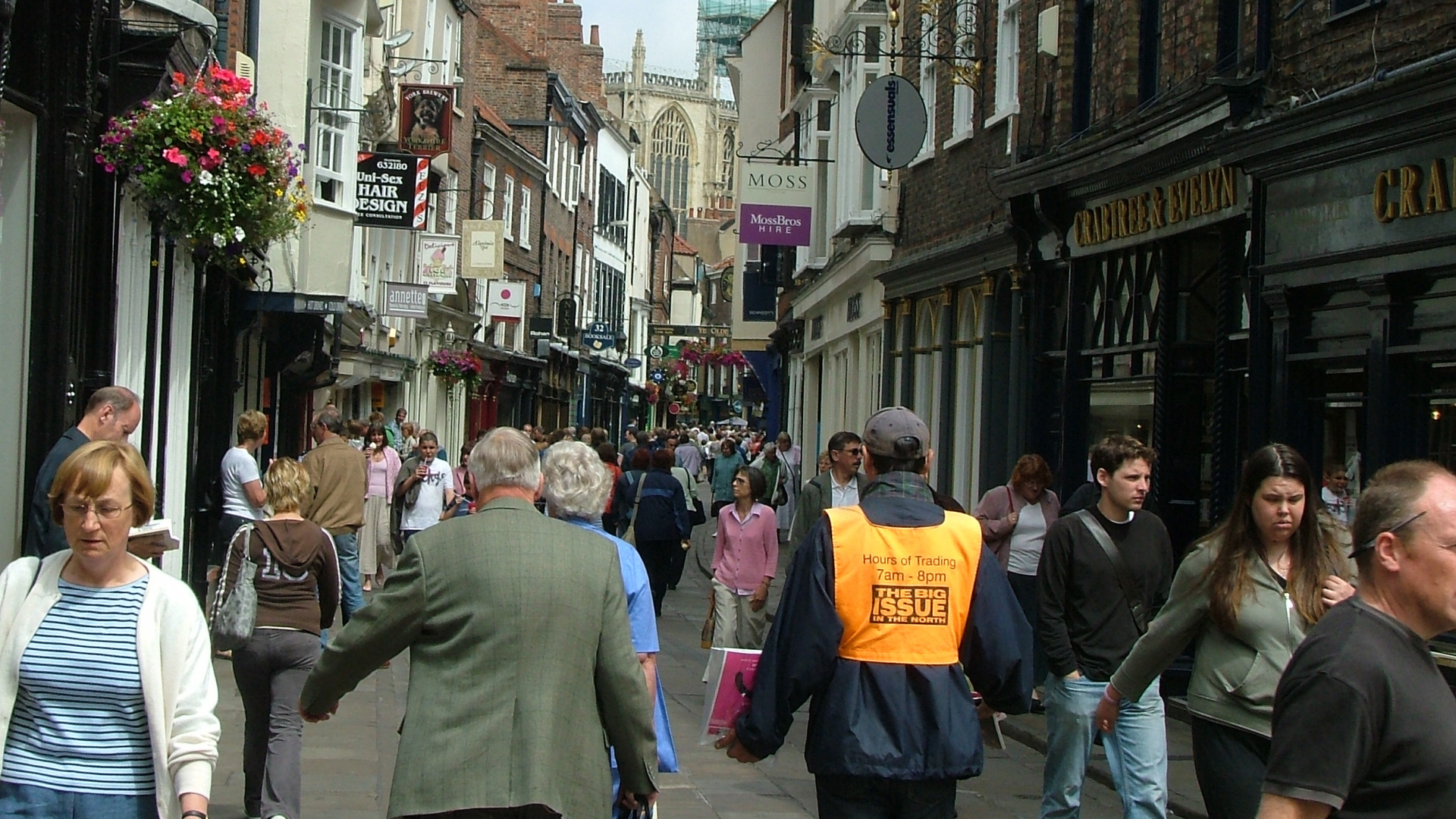 People Walking on Street During Daytime. Wallpaper in 1920x1080 Resolution