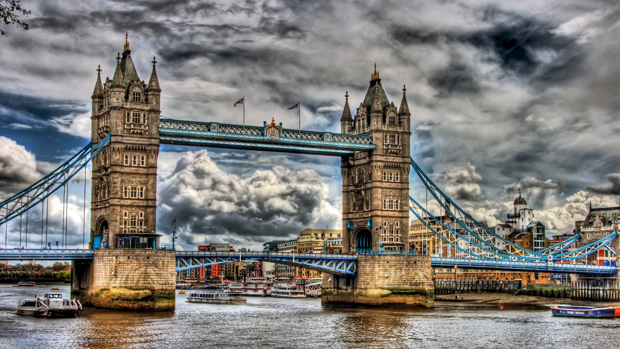 Gray Bridge Under Gray Clouds. Wallpaper in 1280x720 Resolution