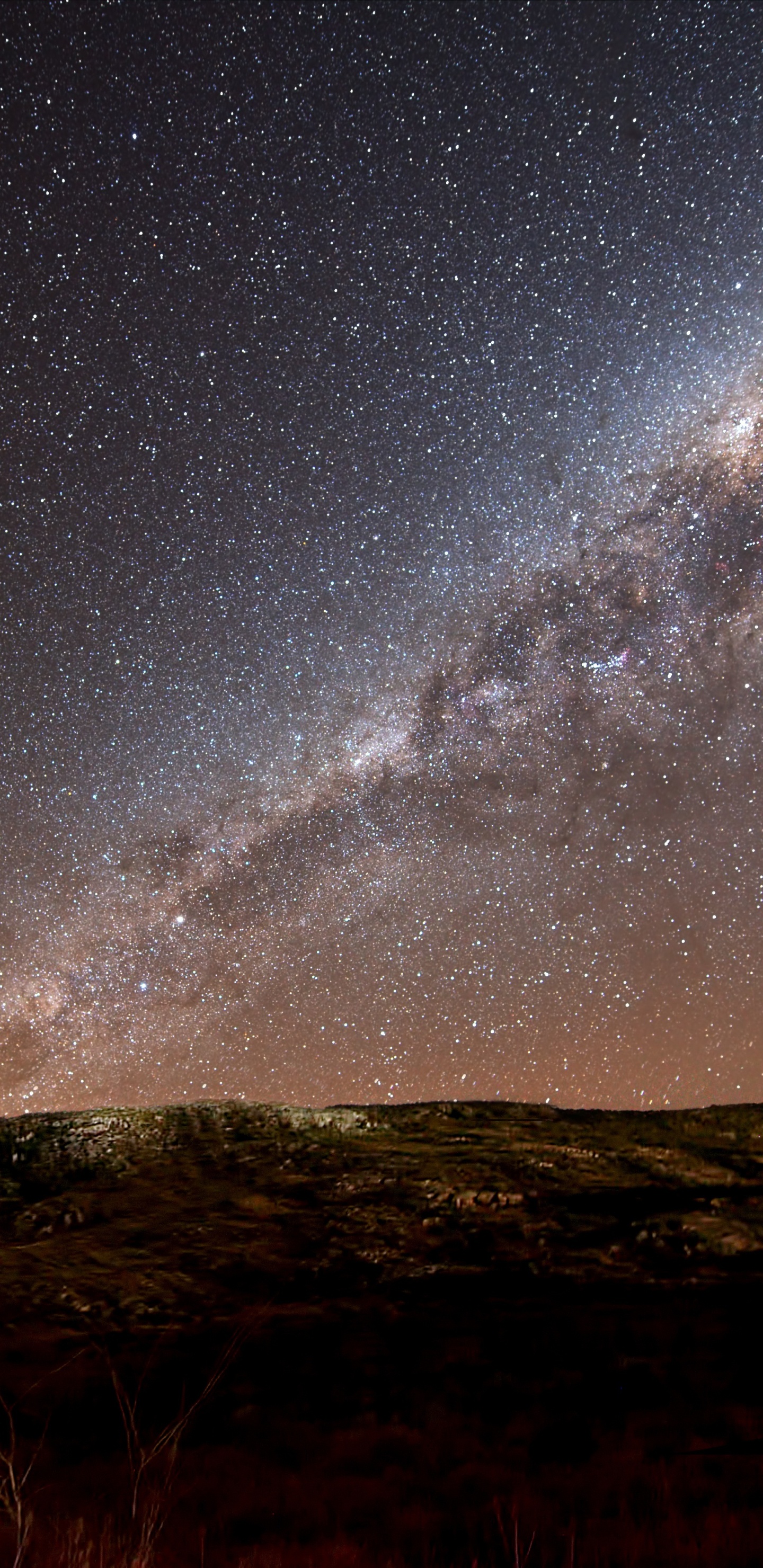 Noche Estrellada Sobre la Montaña. Wallpaper in 1440x2960 Resolution