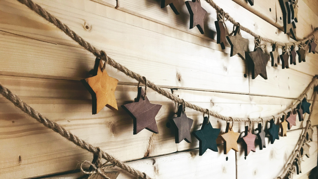 Wood, Garland, Tree, Plywood, Twine. Wallpaper in 1280x720 Resolution