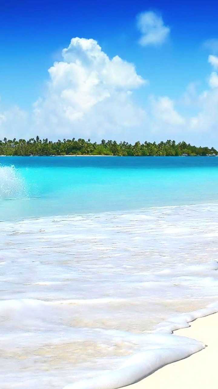 Sea Waves Crashing on Shore During Daytime. Wallpaper in 720x1280 Resolution