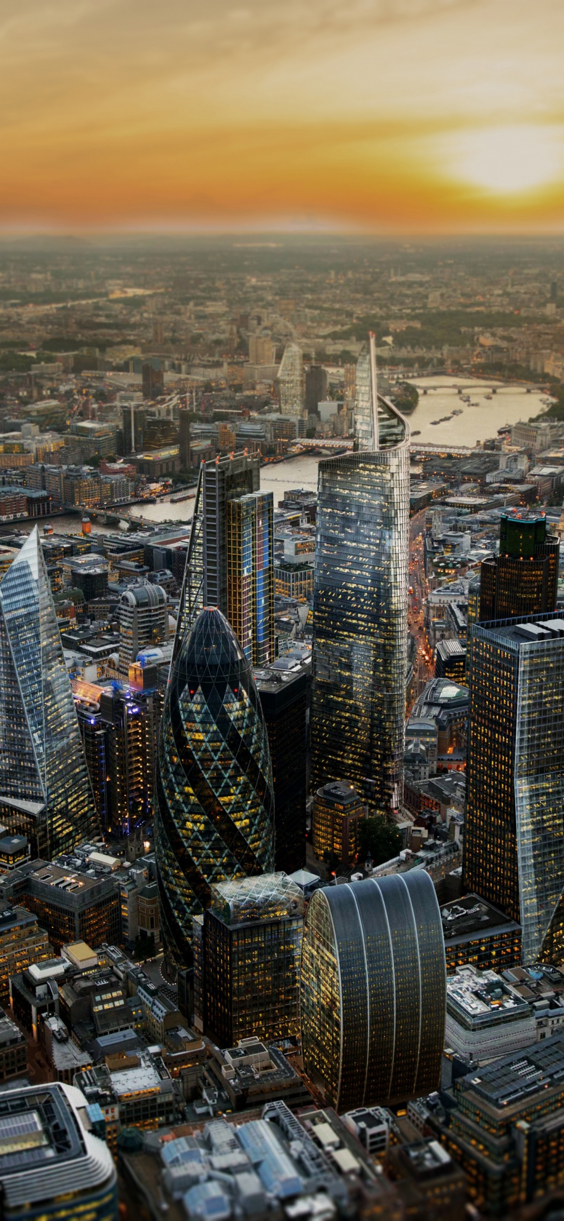 London, Londoner Skyline, Splitter, 30. Marienaxt Die Gurke, Skyline. Wallpaper in 1125x2436 Resolution