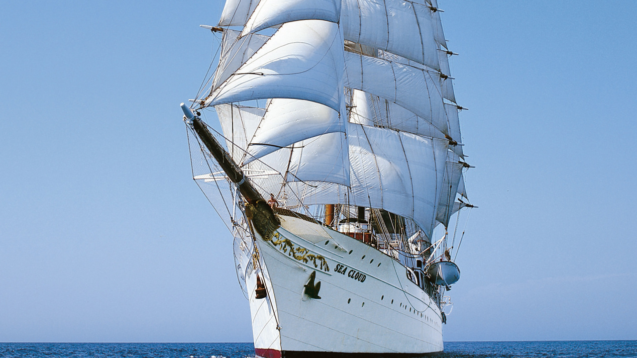 White Sail Boat on Sea During Daytime. Wallpaper in 1280x720 Resolution