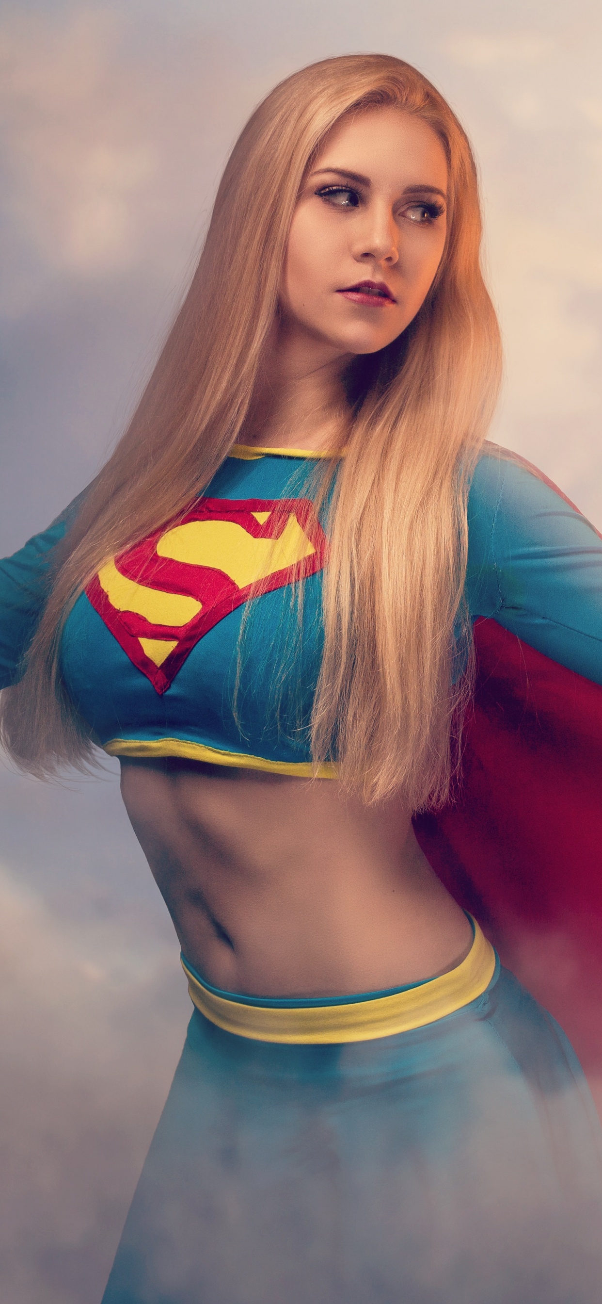 Cosplay, Supergirl, Beauté, Les Cheveux Longs, Blond. Wallpaper in 1242x2688 Resolution