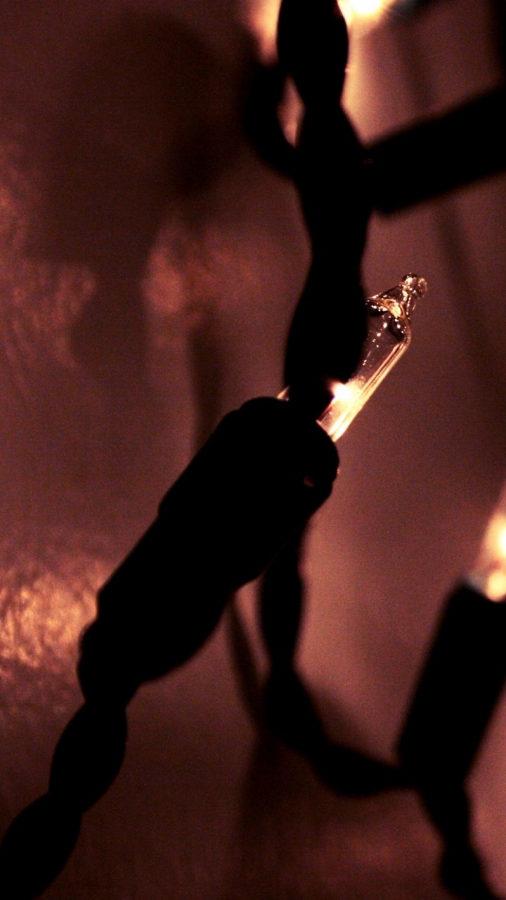 Licht, Girlande, Nacht, Veranstaltung, Wunderkerze. Wallpaper in 720x1280 Resolution