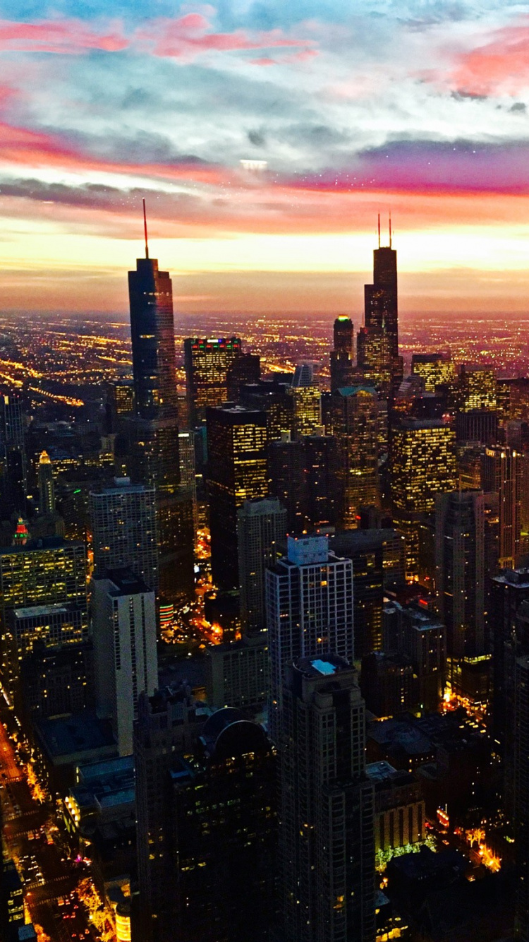 Horizonte de la Ciudad Durante la Noche. Wallpaper in 750x1334 Resolution