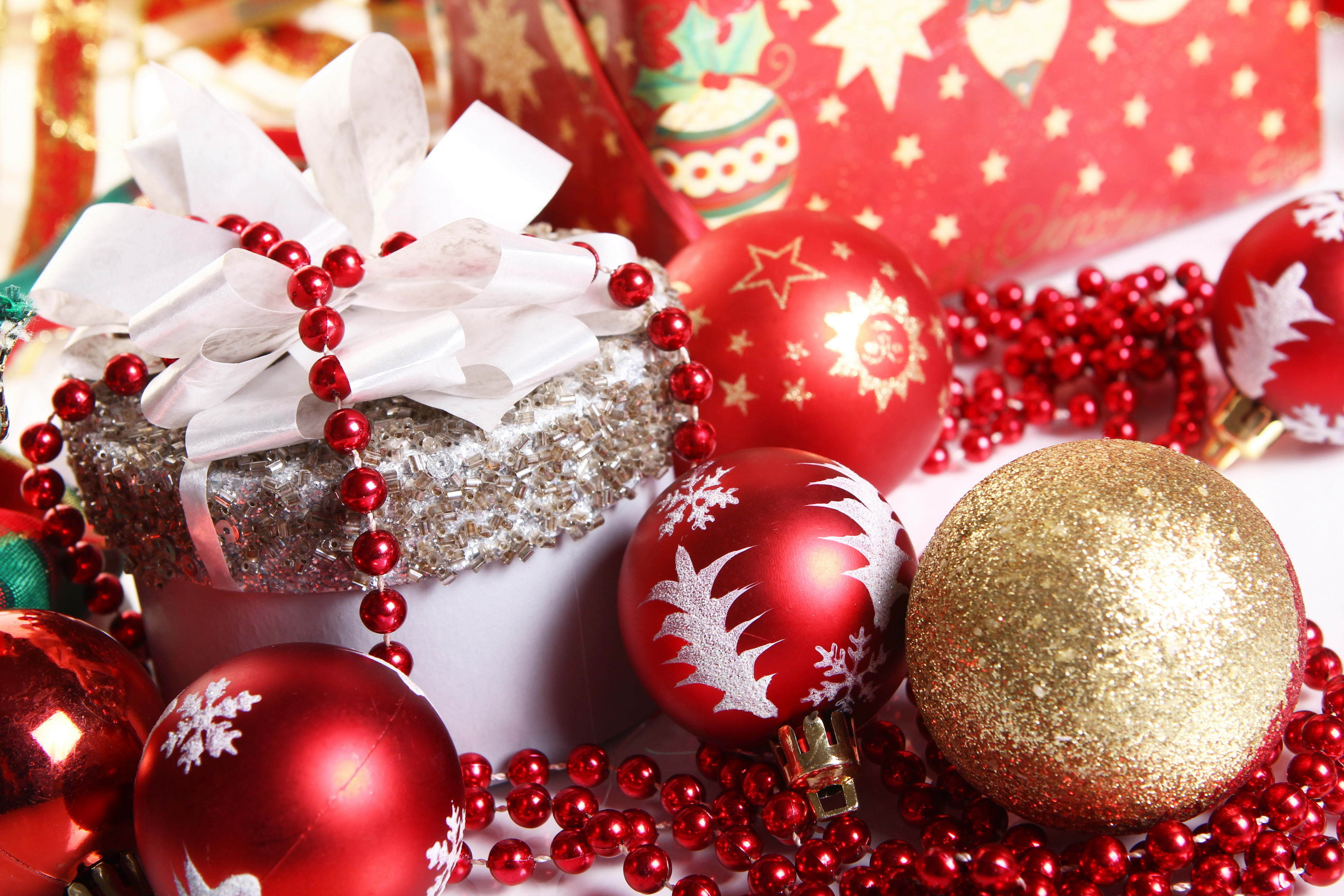 christmas wallpaper profile picture