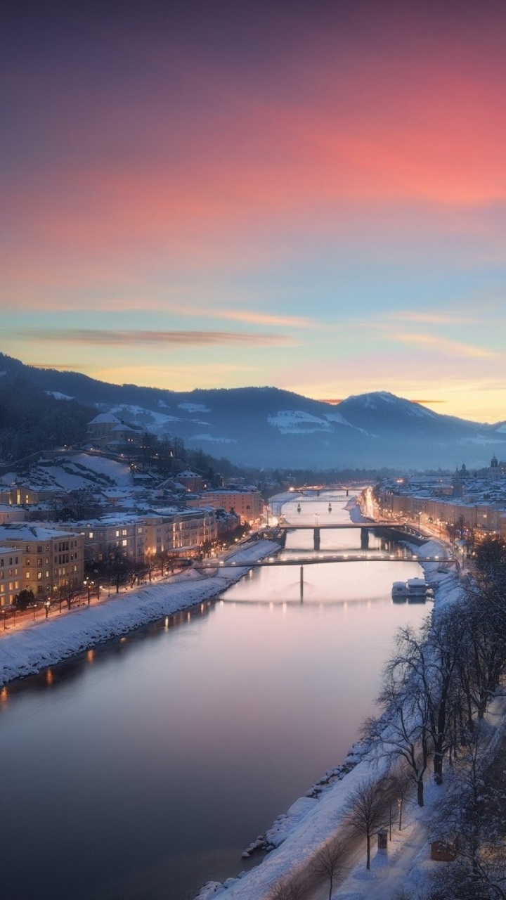 Vista Aérea de Los Edificios de la Ciudad Durante el Día.. Wallpaper in 720x1280 Resolution
