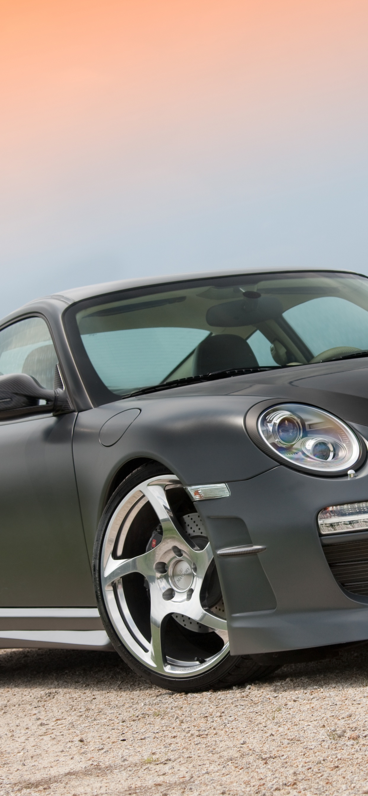 Mercedes Benz Coupe Negro Sobre Carretera de Asfalto Gris Durante el Día. Wallpaper in 1242x2688 Resolution