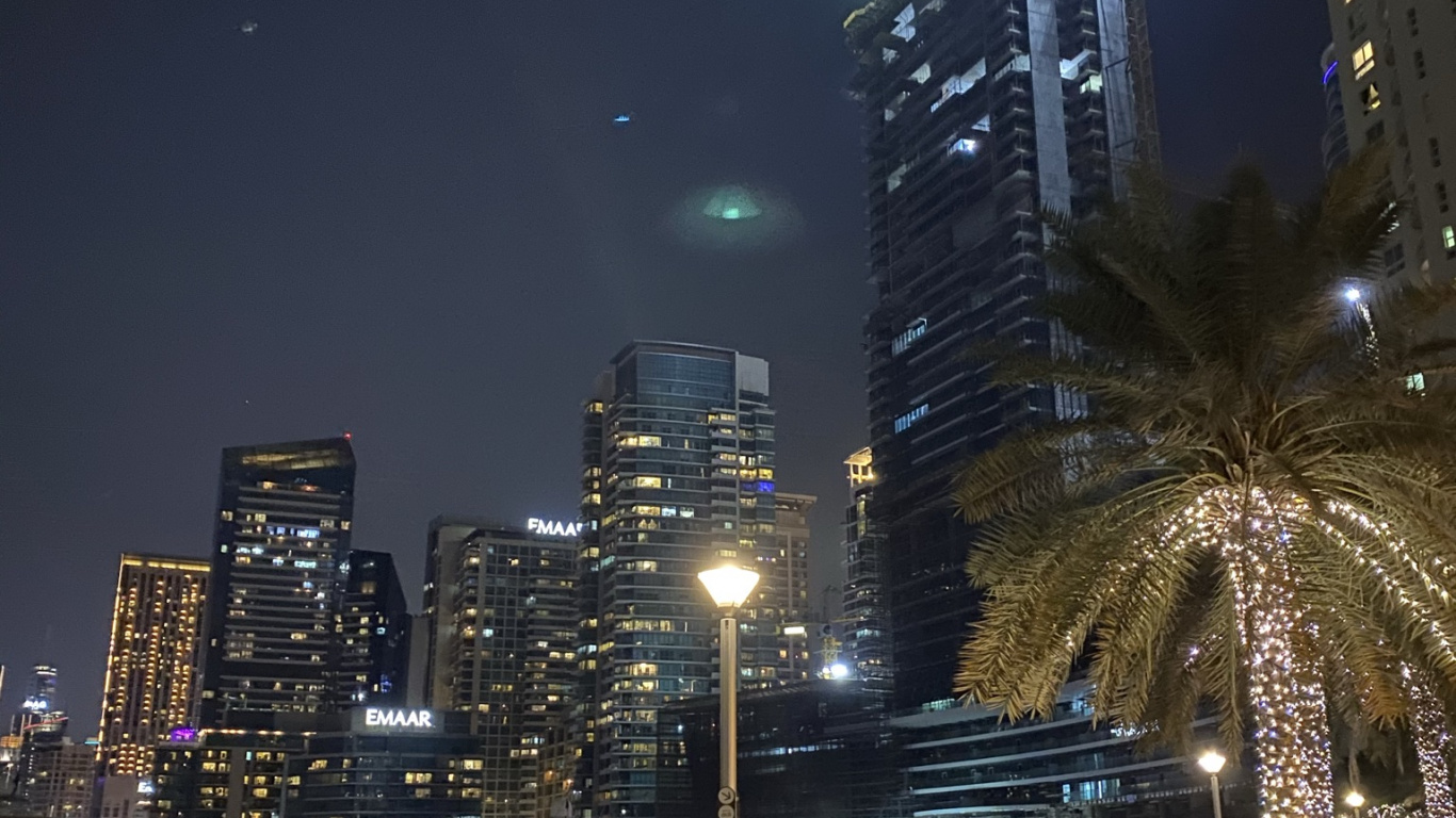 Dubai, Dubai Marina, Tower Block, Nacht, Metropole. Wallpaper in 1366x768 Resolution