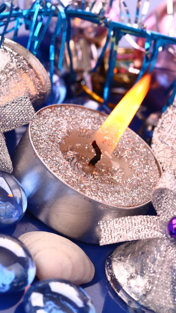 Christmas Day, Christmas Decoration, Christmas Ornament, Branch, Christmas. Wallpaper in 720x1280 Resolution