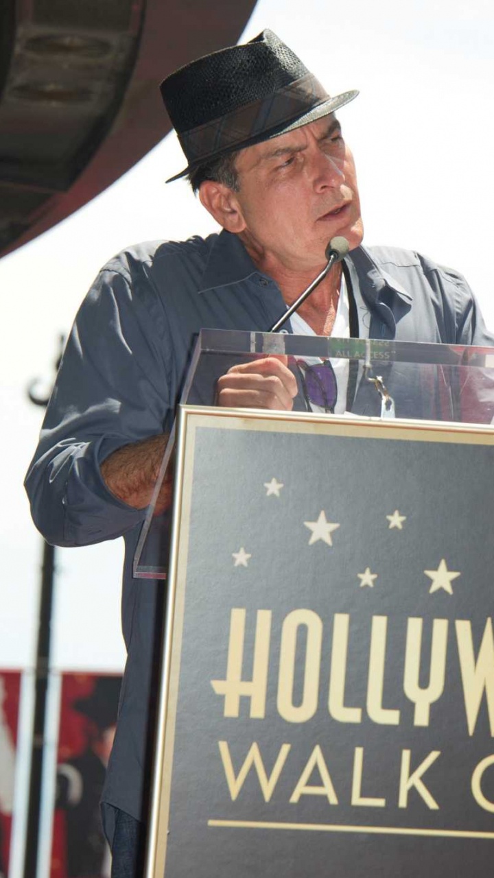 Veranstaltung, Hollywood Walk of Fame, Schrägstrich, Schauspieler, Musiker. Wallpaper in 720x1280 Resolution