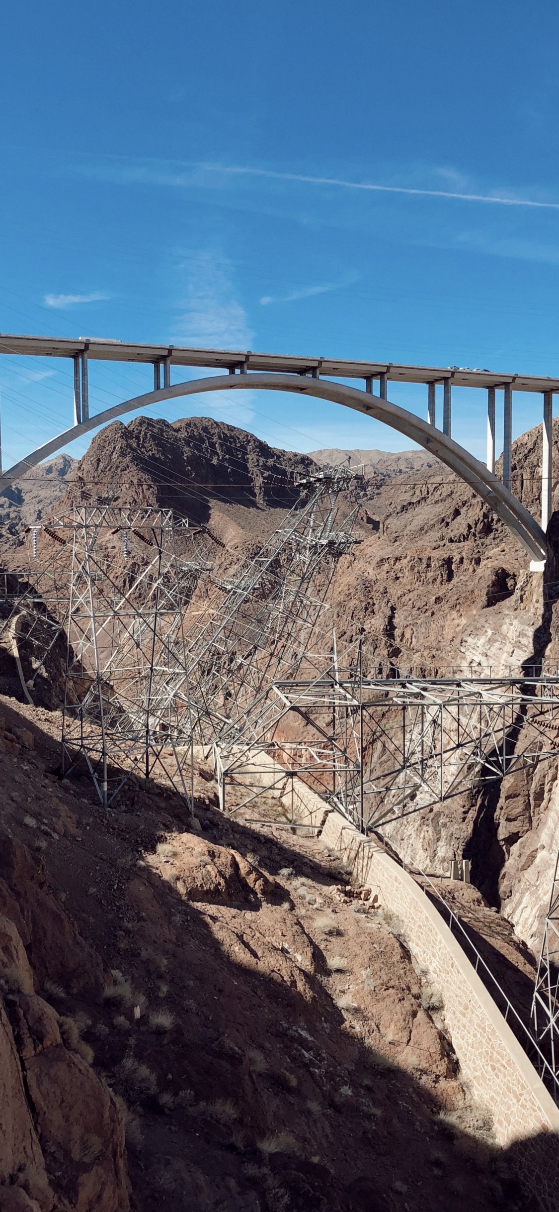 Hoover Dam, Geology, Infrastructure, Bridge, Rock. Wallpaper in 1125x2436 Resolution